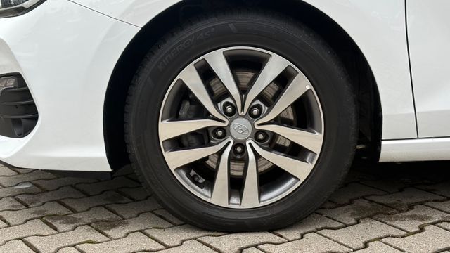 Hyundai i30 Kombi Trend Automatik – Foto 9